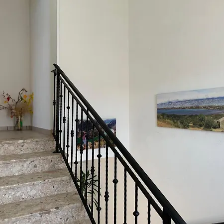 アパート 4mios Ražanac